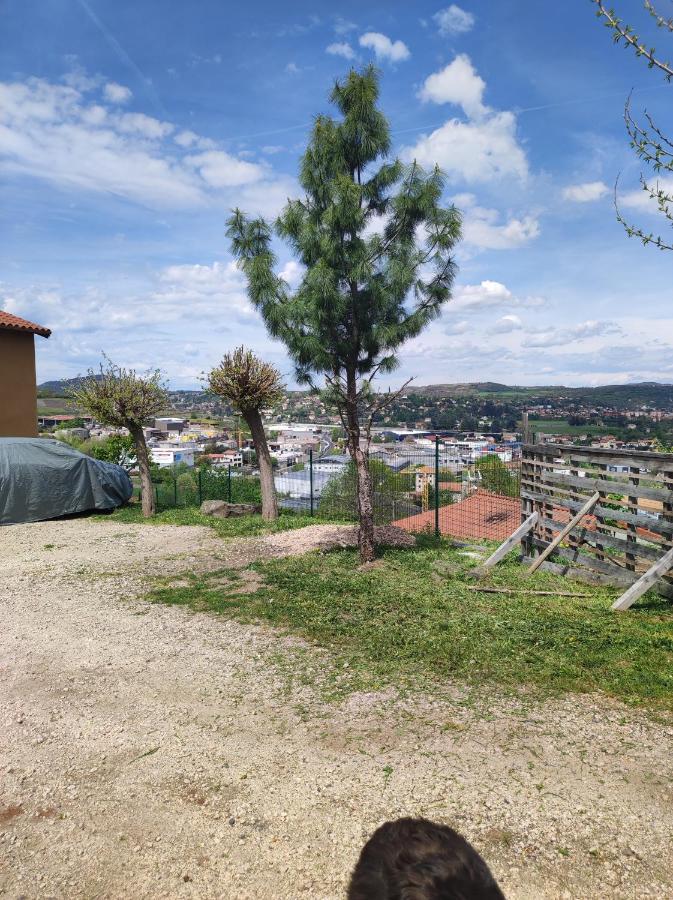 Апартаменты F2 Exterieur Lit King Size Brives-Charensac Экстерьер фото